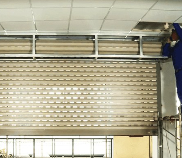 SỬA CỬA CUỐN KHÔNG ĐÓNG MỞ
